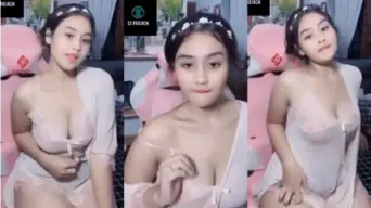 Dara Aulia Lingerie Transparan Live