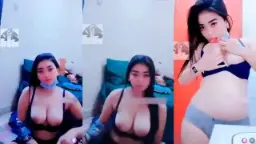 Dhea Natasya Toket Gede